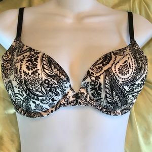 NWOT VICTORIA’S SECRET RHINESTONE PRINT BRA SZ 34B